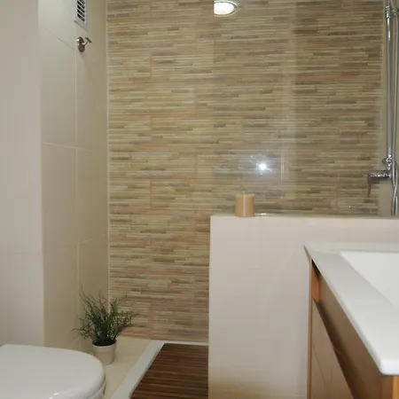 Homeholidaysrentals Chaleur Costa Barcelona *